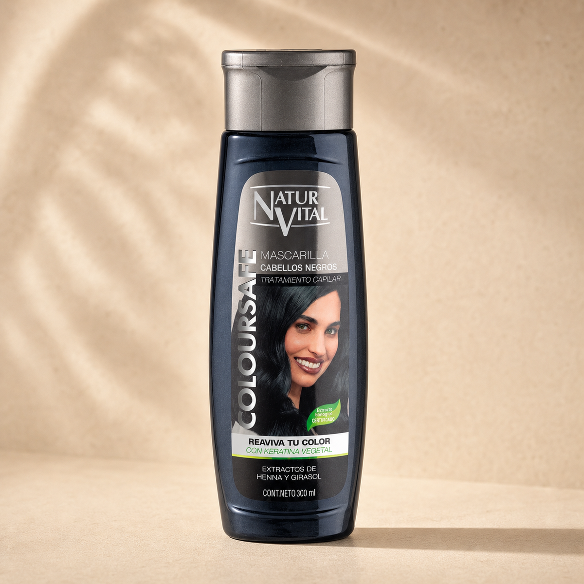 Mascarilla con color NaturVital ColourSafe para cabellos negros 300 ml, envase frontal