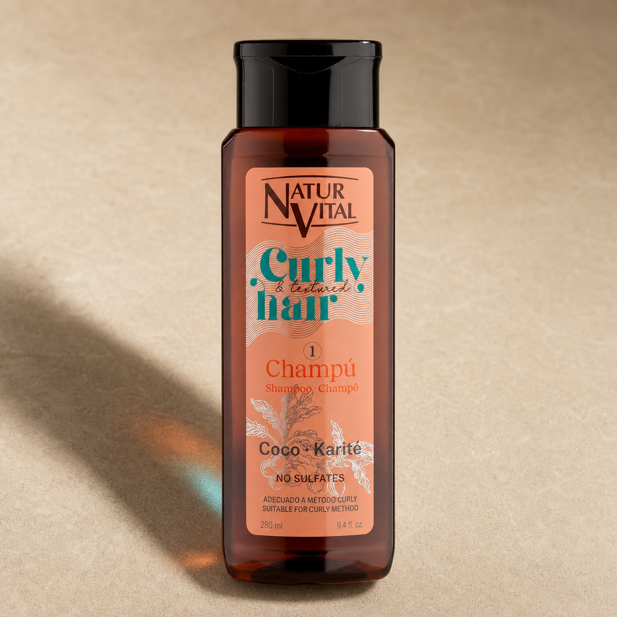 Shampoo NaturVital Curly, paso 1 de la Rutina Rizos Definidos