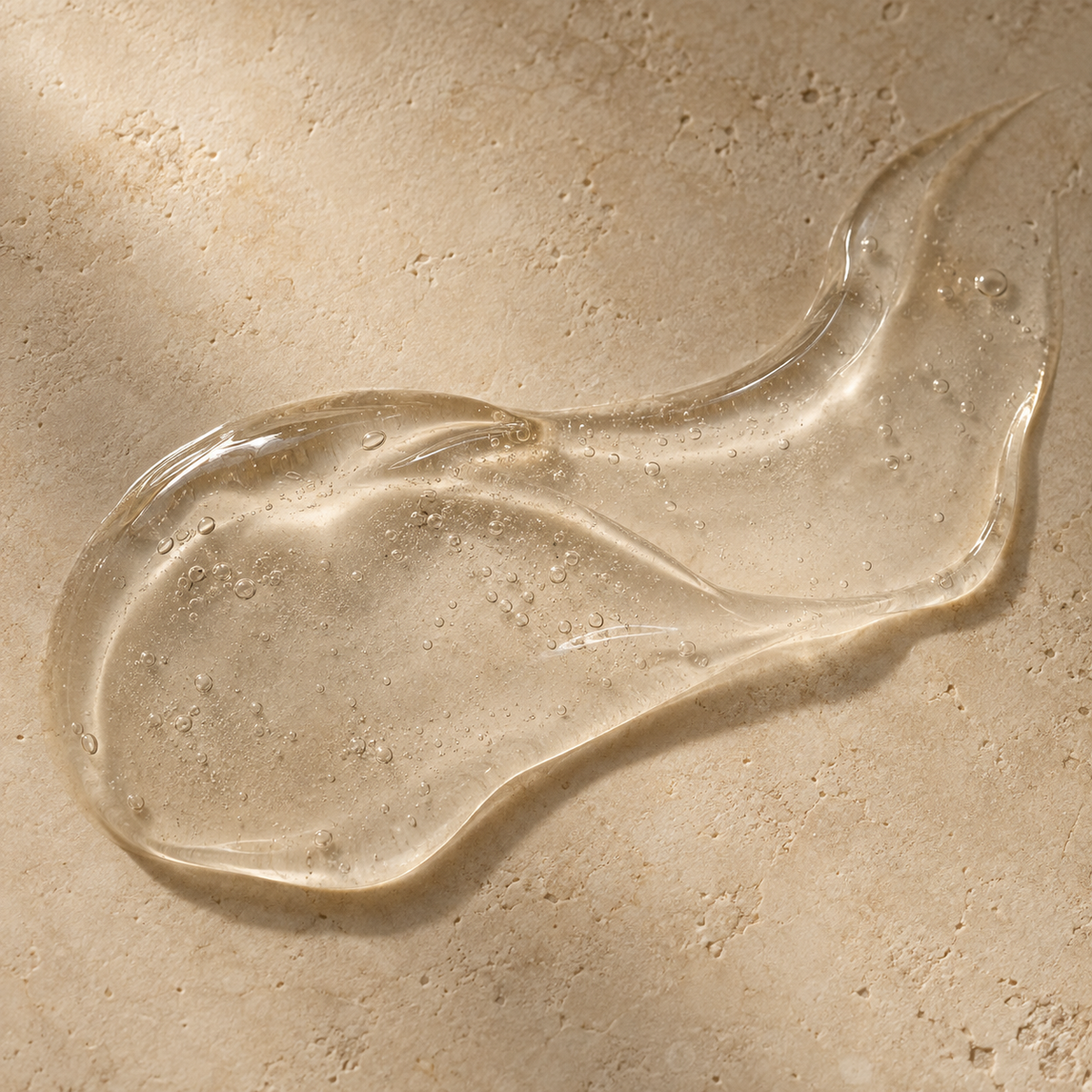 Textura en gel transparente del Shampoo Bioherapy Aloe Vera orgánico para cabello seco 330 ml