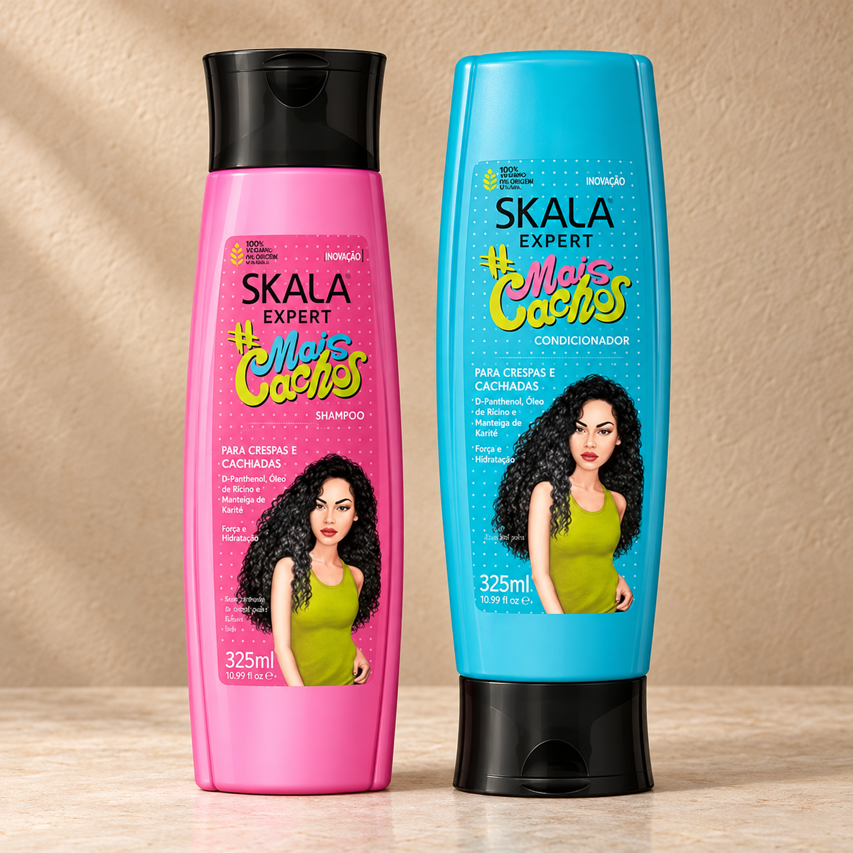 Pack Skala Expert #Mais Cachos con shampoo rosado y acondicionador celeste de 325 ml, uno junto al otro
